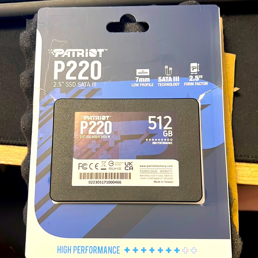 Patriot P220 SSD 512GB